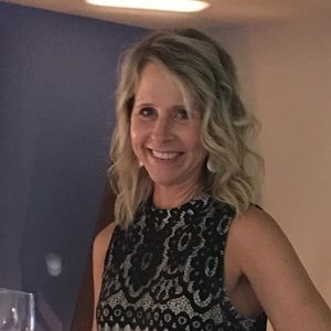 Meet your Posher, Carla